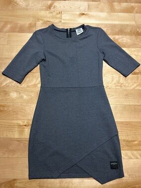 Women’s Midi Sheath Dress in Charcoal Gray